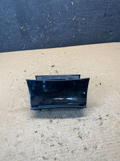 2003 to 2009 Mercedes W211 E350 Center Console Ash Tray Compartment S3129 DG0