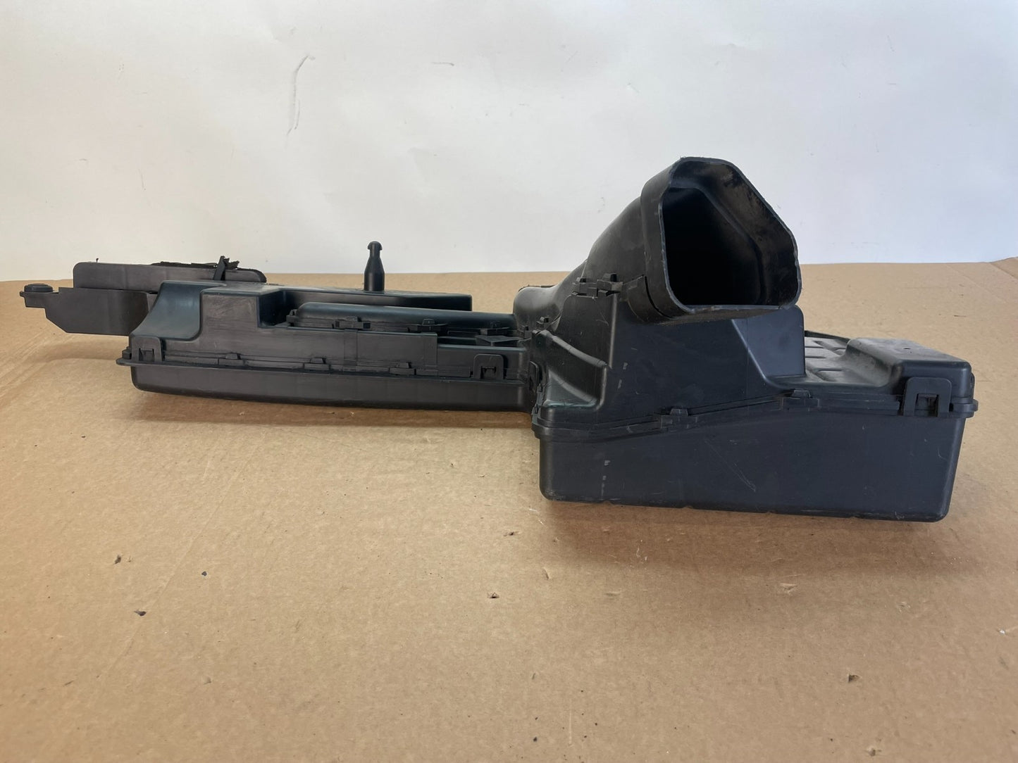2009 to 2014 Nissan Murano Upper Air Intake Duct ag3032 DG3