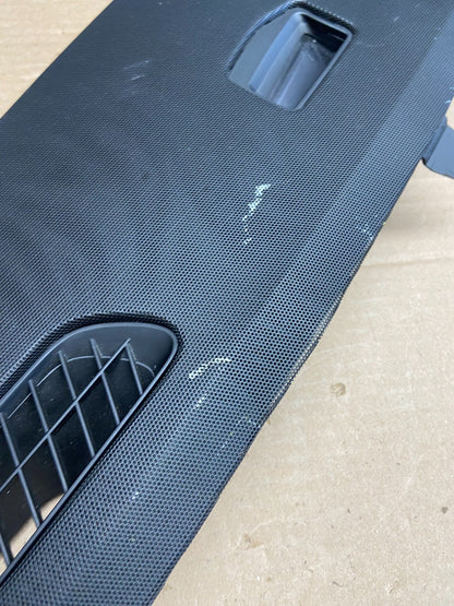 2014 to 2019 Cadillac CTS Dashboard Air Vent Trim Defroster Panel AG03071
