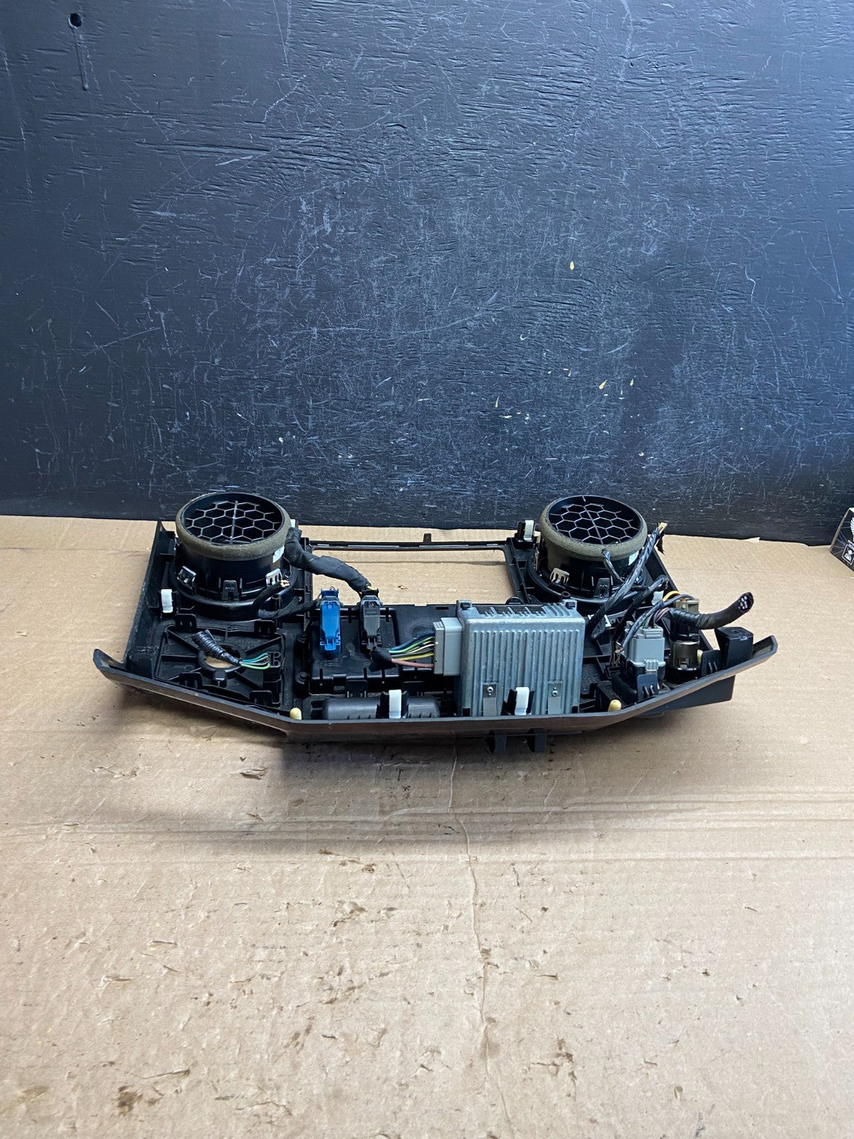 2008-2010 Ford F250 F350 Radio Climate Control Radio Dash Bezel Panel AF2198 DG4
