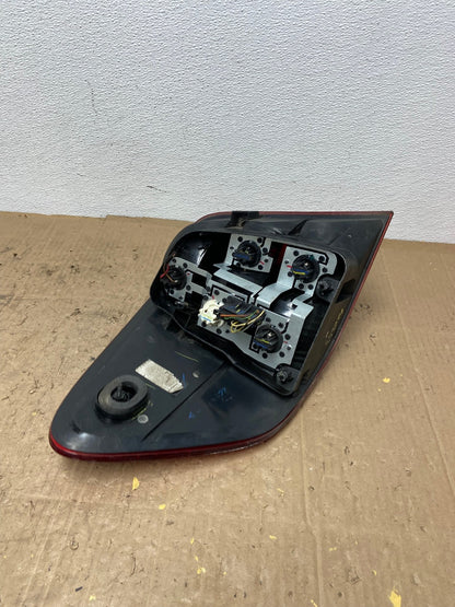 2009 to 2011 Mercedes ML350 ML-Class Right Passenger RH Tail Light AC0252 LK4