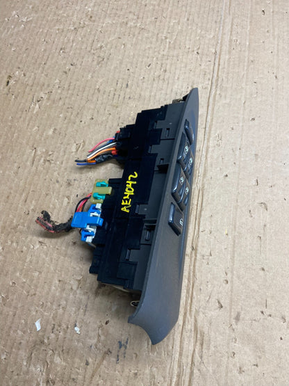 2002-2005 Chevrolet Trailblazer Left Driver Window Control Switch AE4042 DG2