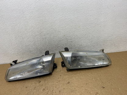 1997 1998 1999 Toyota Camry Left+Right Side Set Halogen Headlights AF8207 DW0