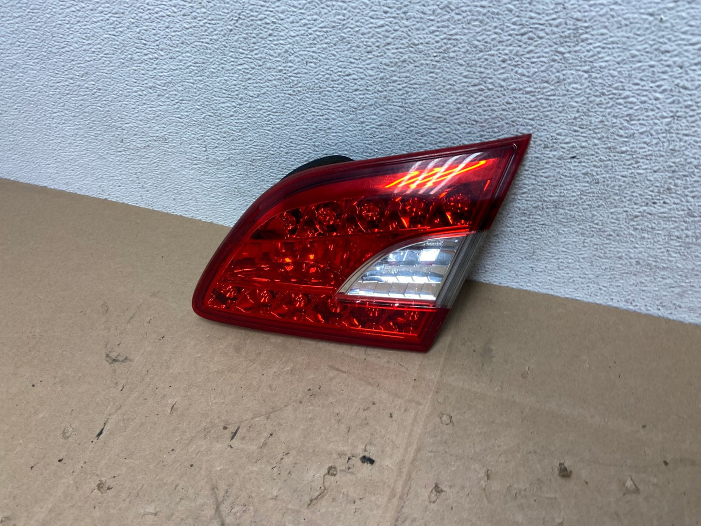 2013 2014 2015 Nissan Sentra Led Right Passenger Inner Tail Light AE6445 LK1