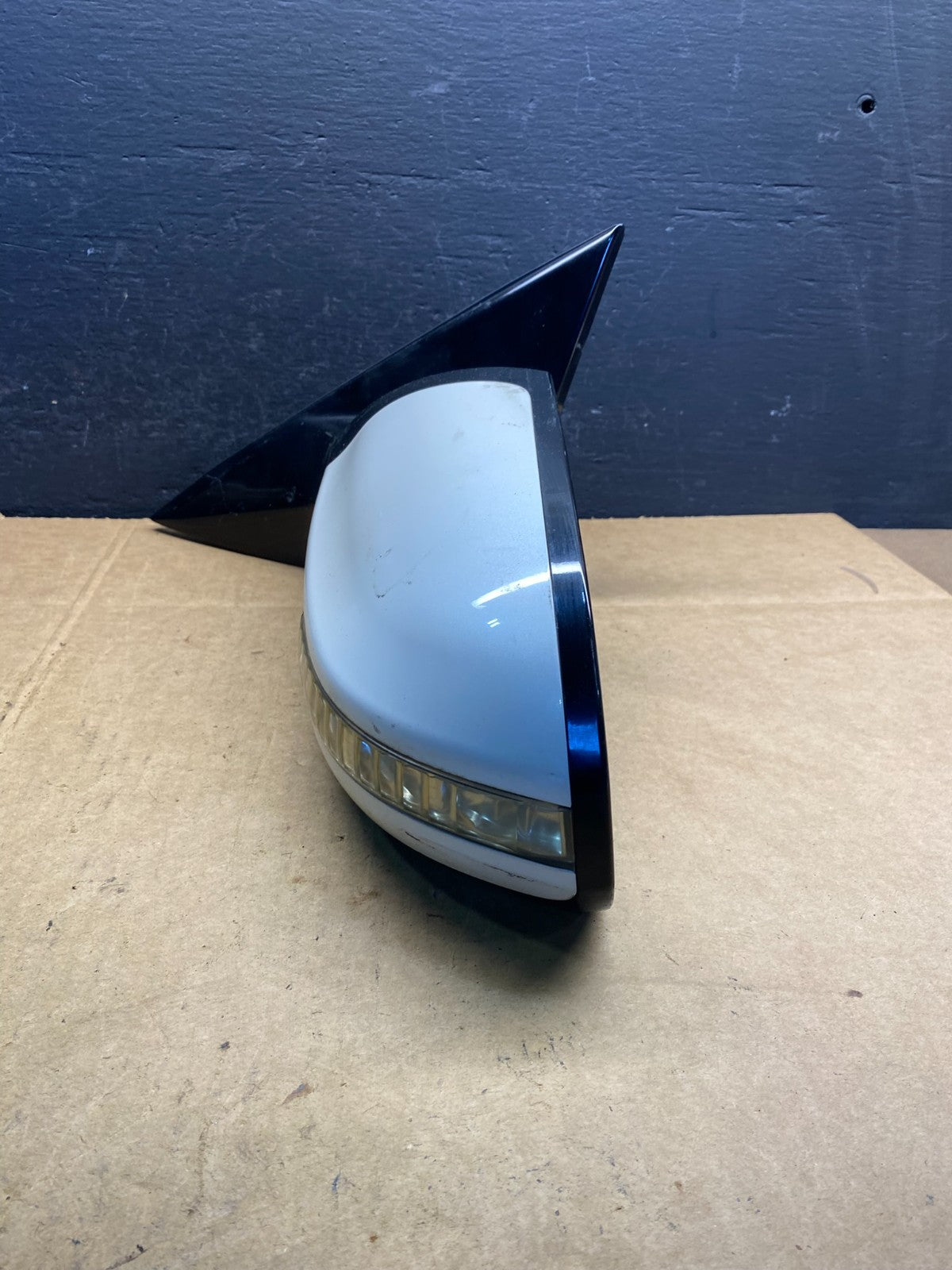 2009 to 2014 Nissan Maxima Left Driver Side View Door Trn Sig Mirror AD3704 DW2