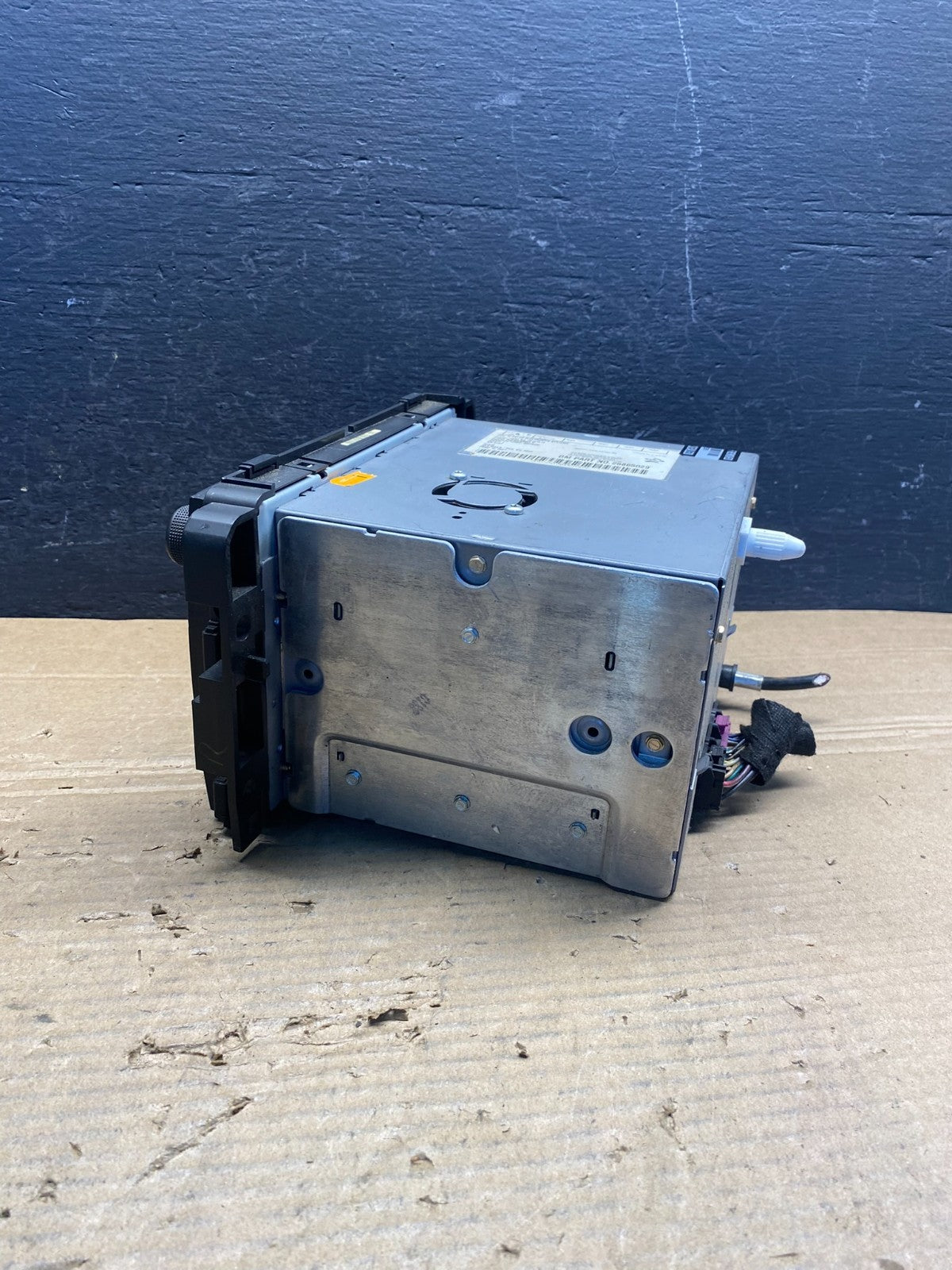 2007 to 2014 GMC Chevy Truck Yukon Silverado AM FM Radio AD6588 DG1