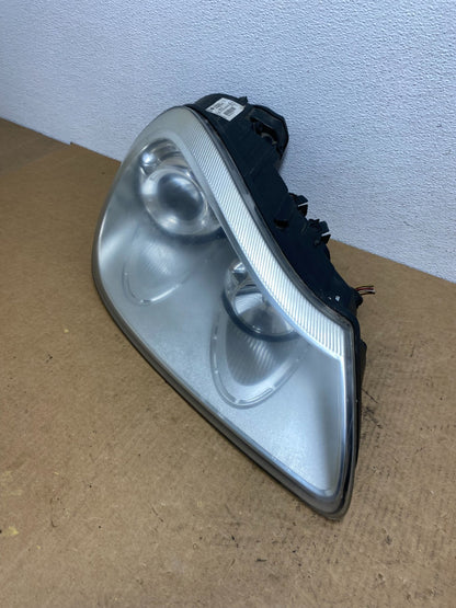 2008 to 2010 Porsche Cayenne Right Passenger Headlight Xenon HID OEM AC2964 DW1