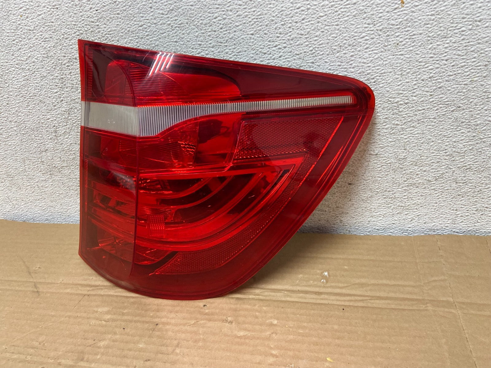 2011 to 2017 BMW X3 Right Passenger RH Side Tail Light AG8983 DW2