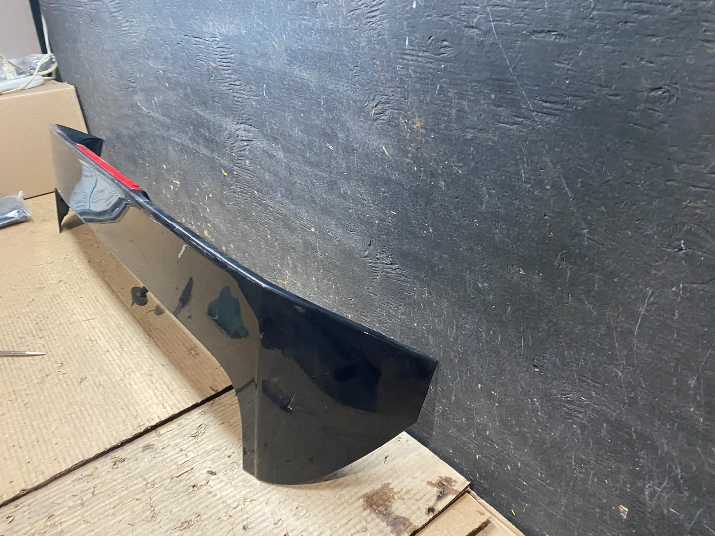 2011 to 2013 Ford Fiesta 5 Hatchback Rear Trunk Spoiler Oem V7228 DG1