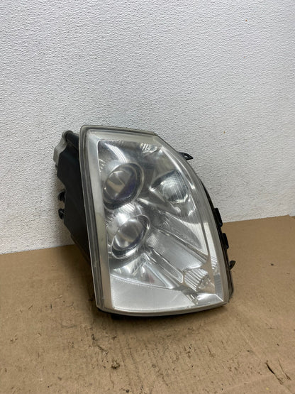 2005 - 2011 Cadillac STS Right Passenger RH Side Xenon Headlight AE6610 DW2