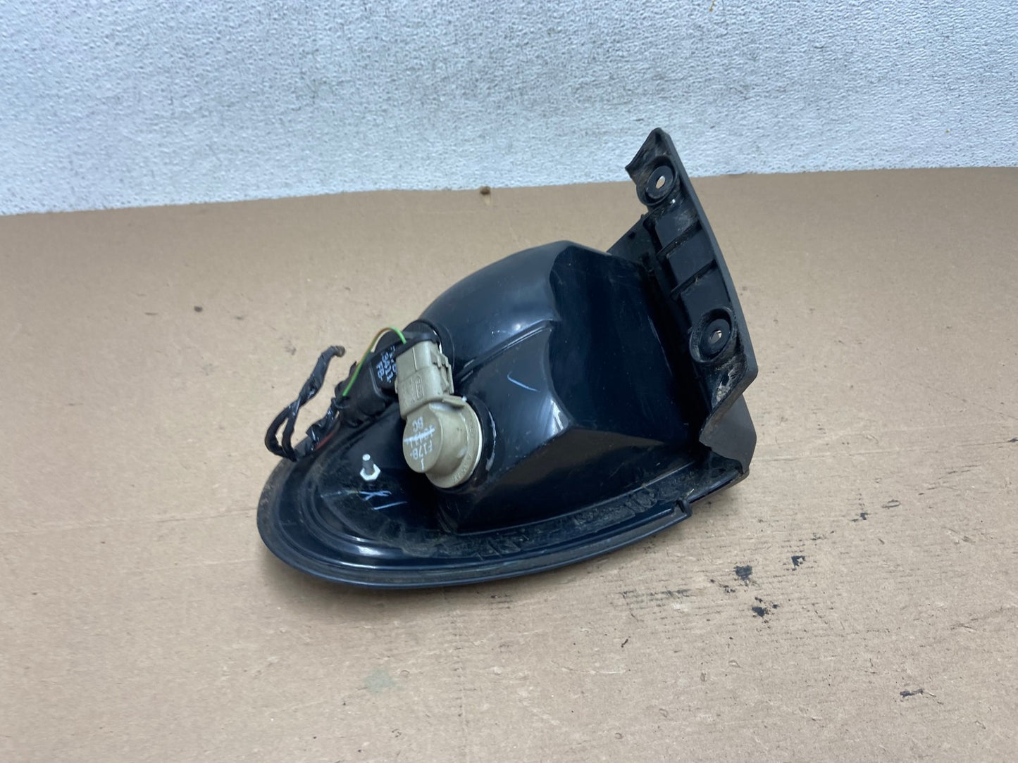 1998 - 1999 Ford Taurus Wagon Sedan Left Driver Side Tail Light AF4538 LK4