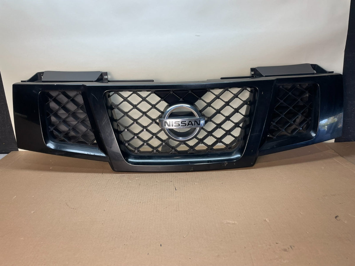 2008-2015 Nissan Armada Front Upper Grill Grille ai4199 DG0