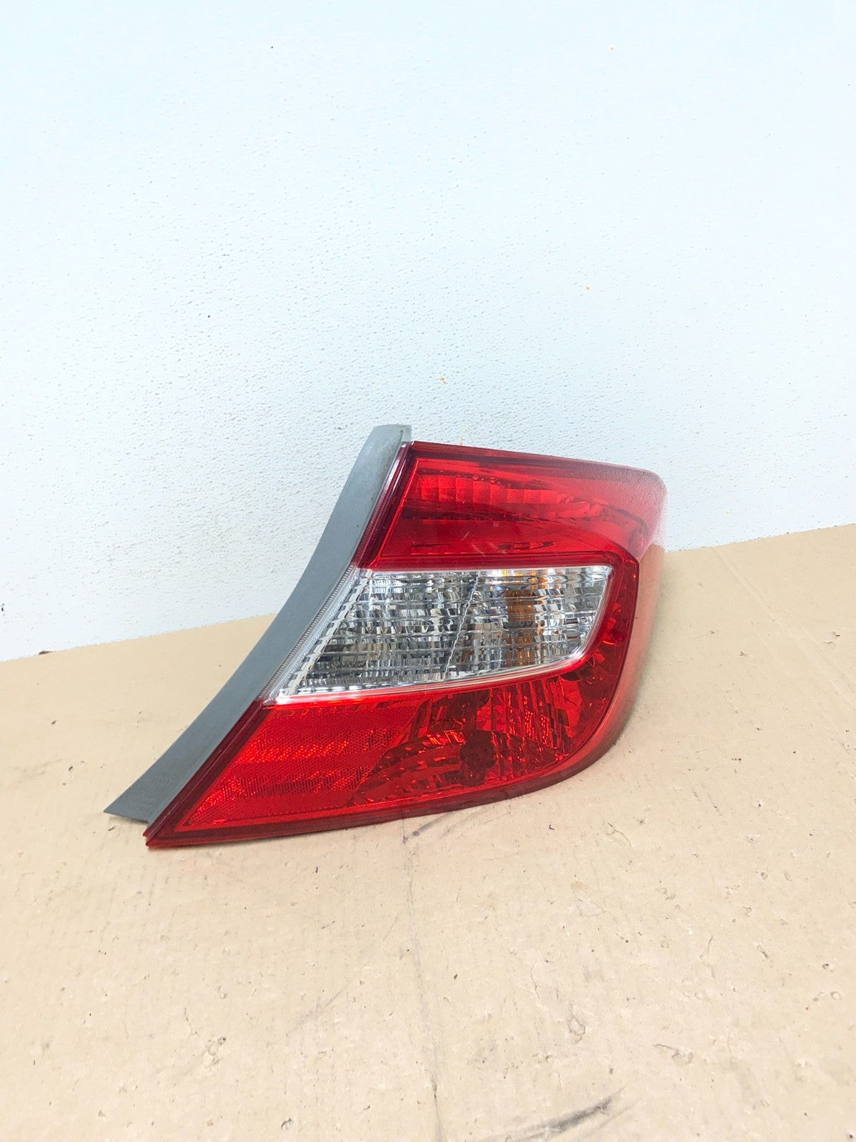 2012 Honda Civic Right Passenger RH Side Tail Light AG4775 DW0