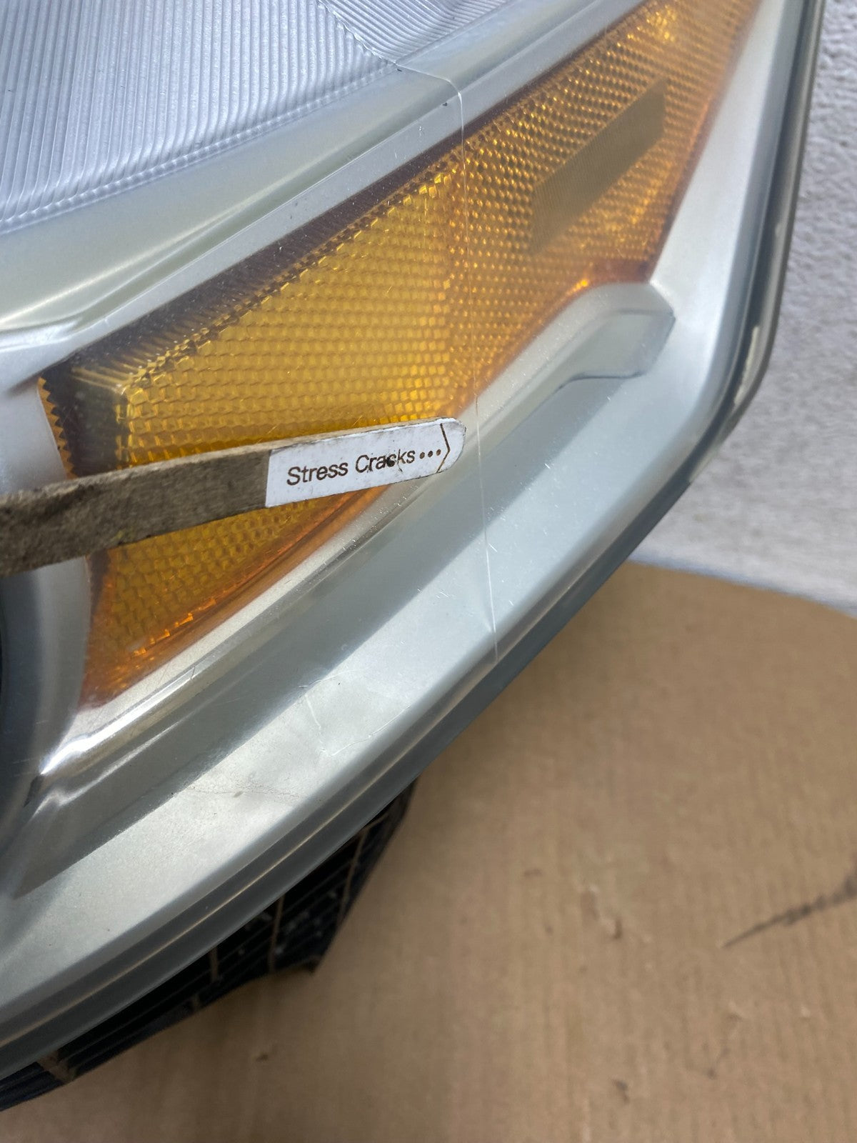 2009 to 2011 Acura TL Headlight Left Driver LH Side Xenon HID AI6915 DW4