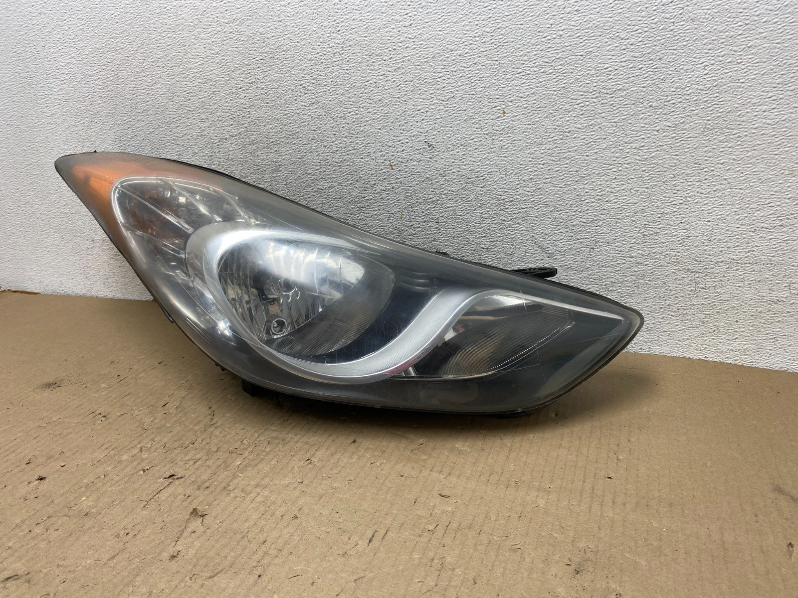 2011 2012 2013 Hyundai Elantra Right Passenger Headlight DEPO AG8024 DW2