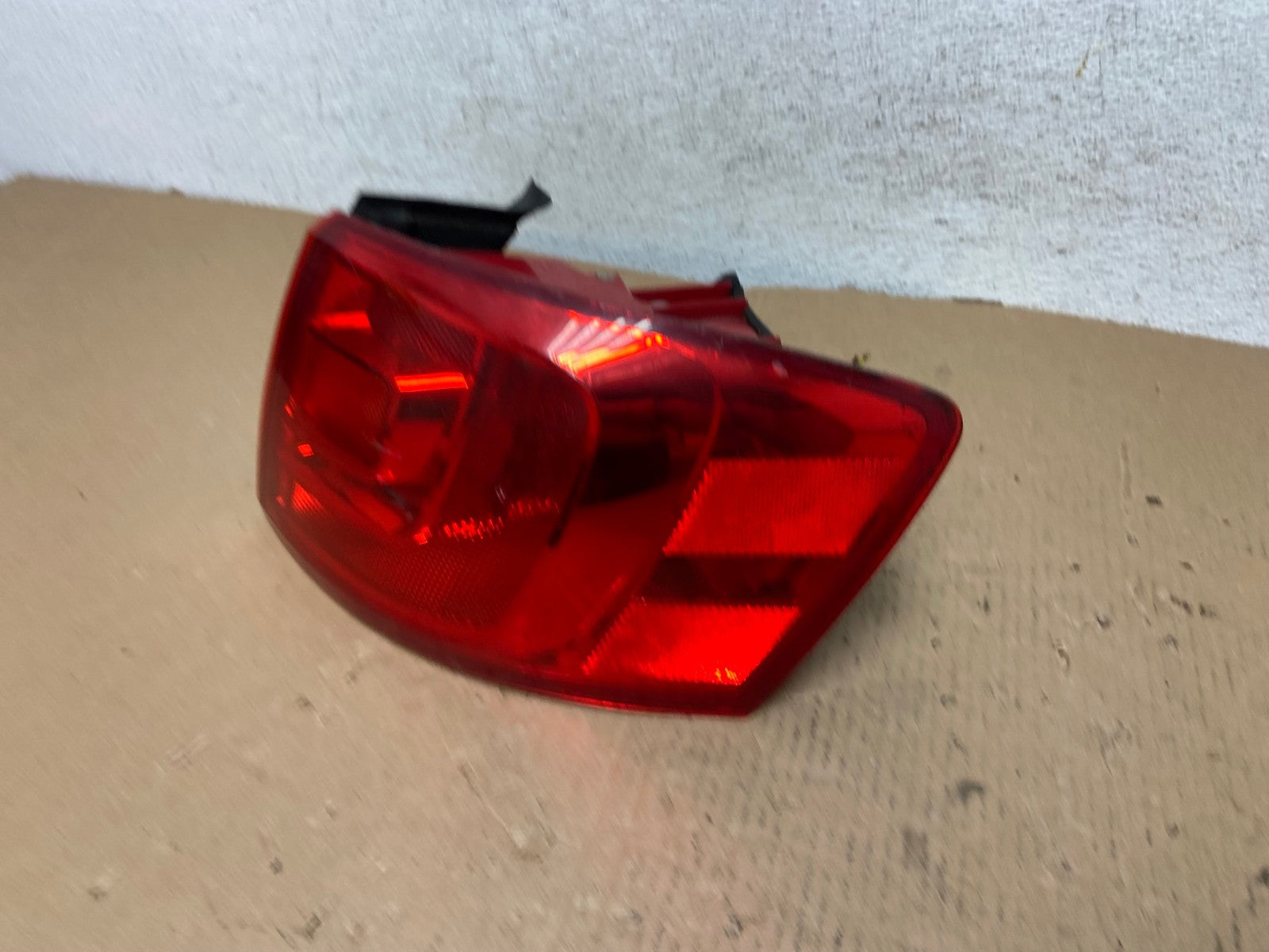 2011 to 2014 Volkswagen Jetta Right Passenger Rh Side Tail Light AD8015 LK1
