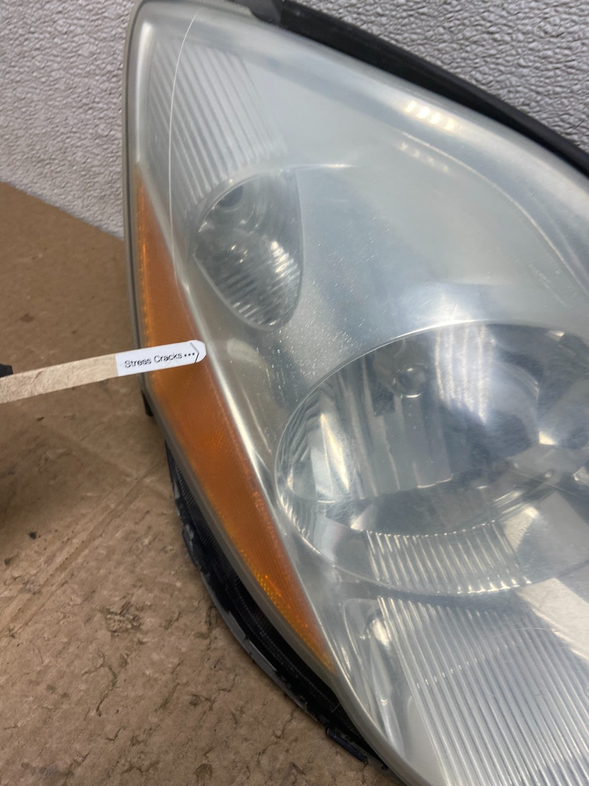 2006 to 2010 Toyota Sienna Right Passenger Rh Side Headlight Halogen Z0861 DW4