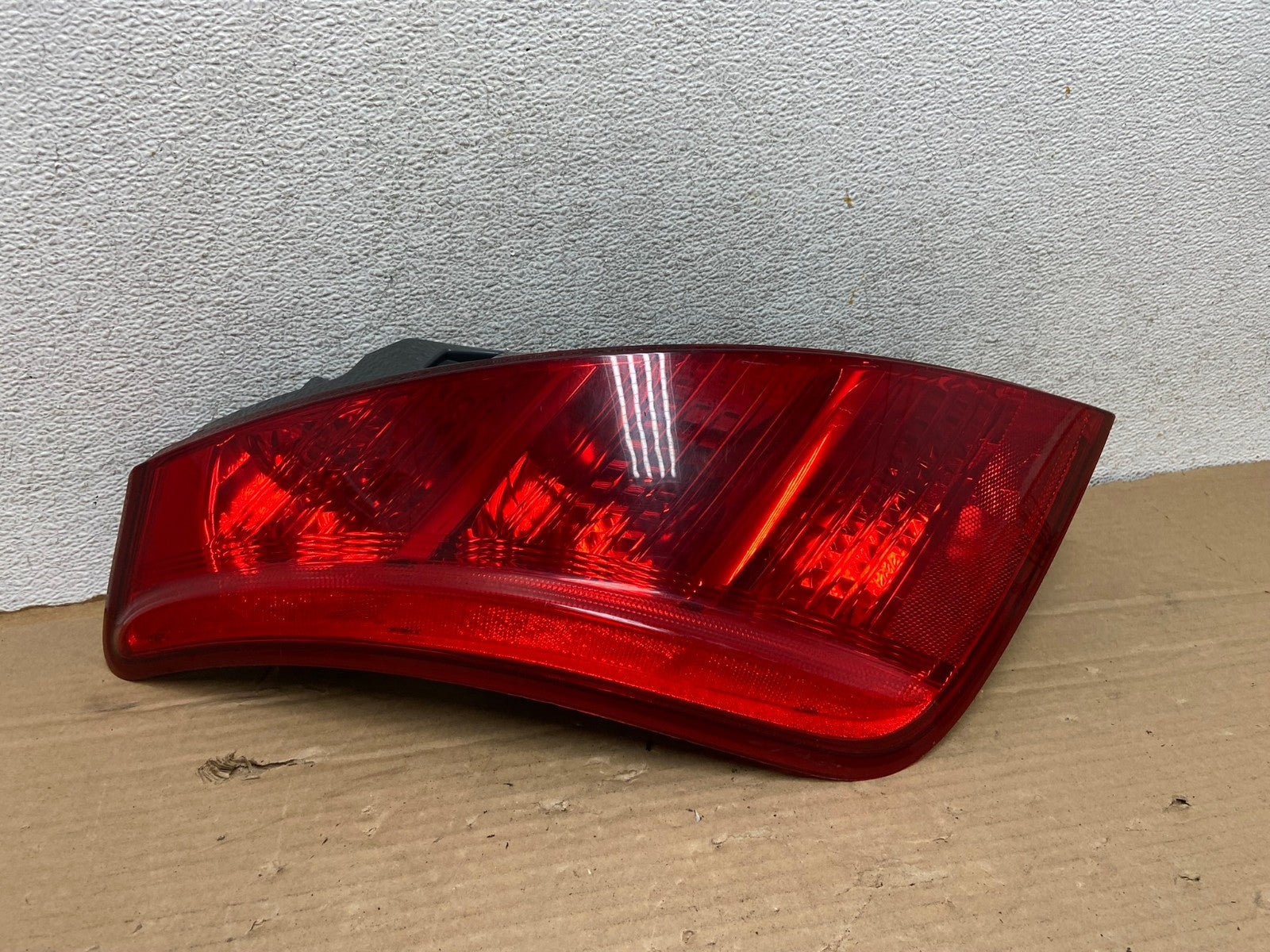 2003 2004 2005 Nissan Murano Left Driver Lh Side Tail Light AG8200 LK0
