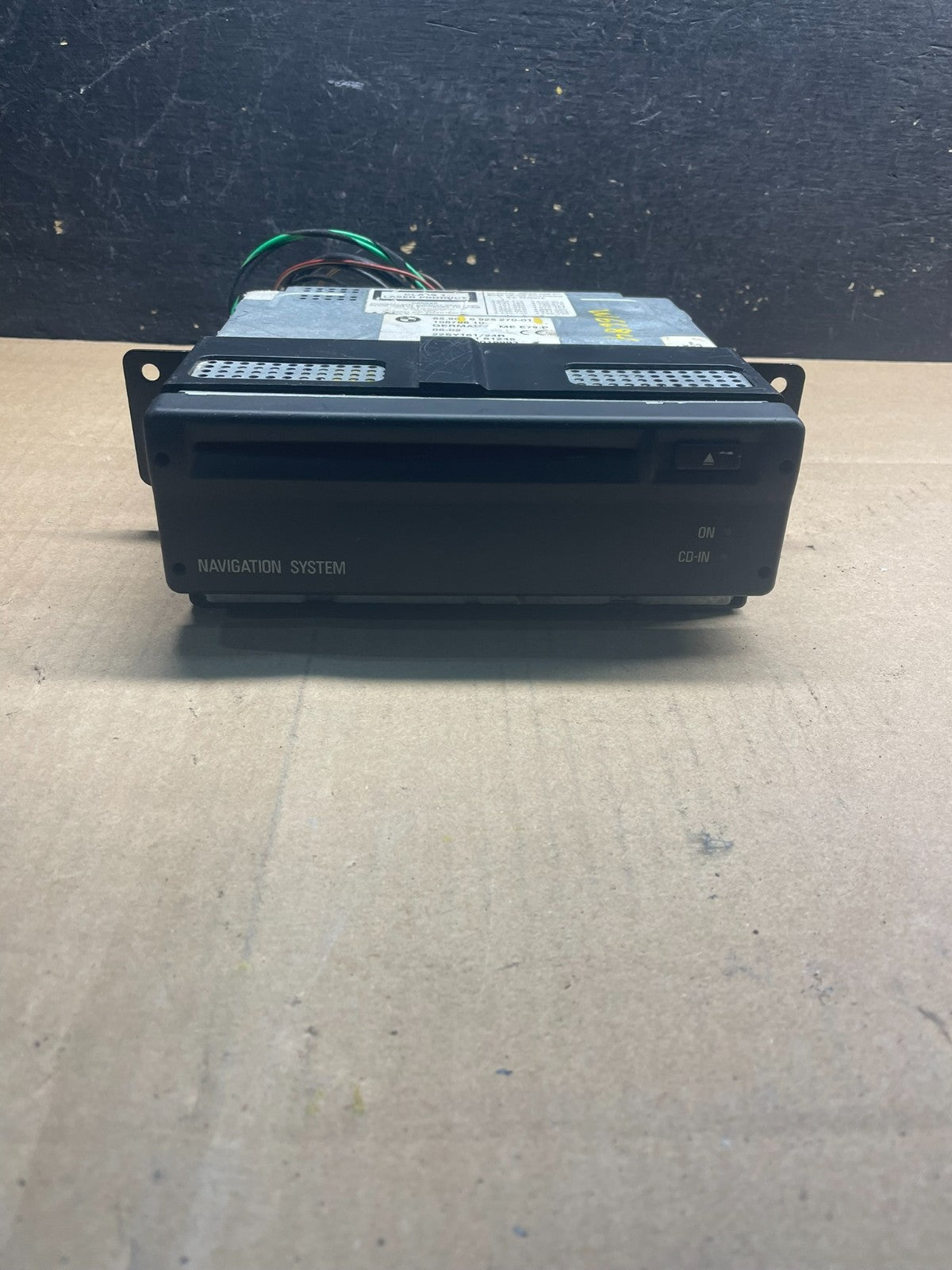 2002-2005 BMW 745i 760i Navigation GPS System Player W6684 DG0