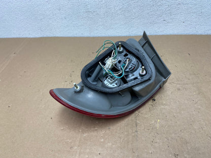1998 1999 2000 Toyota Corolla Left Driver Lh Side Tail light AC5847 LK3
