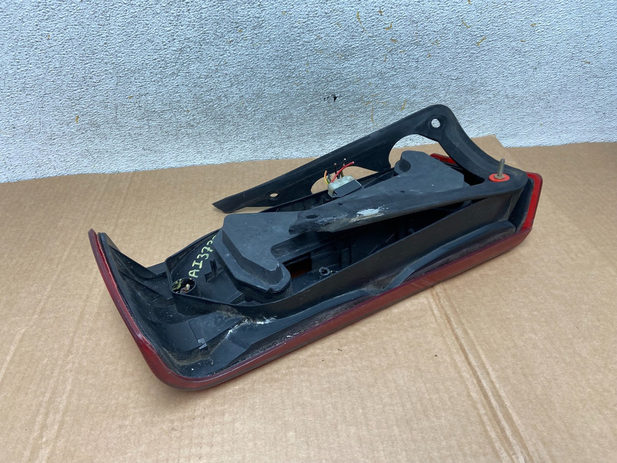 1990-1992 Volvo 740 Left Driver Lh Side Tail Light ai3732 DG10