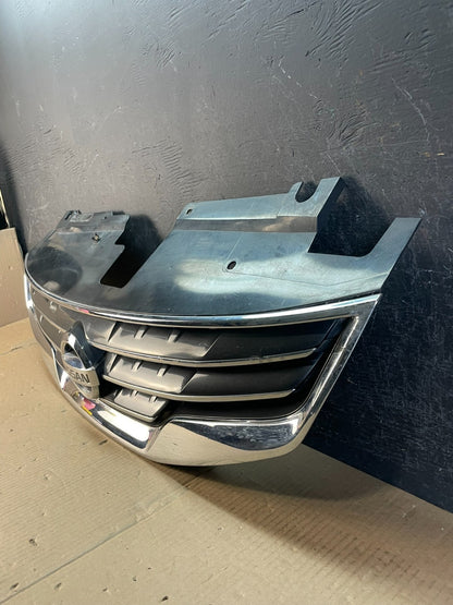Sedan 2010 2011 2012 Nissan Altima Front Upper Grill Grille AE3766 DG1