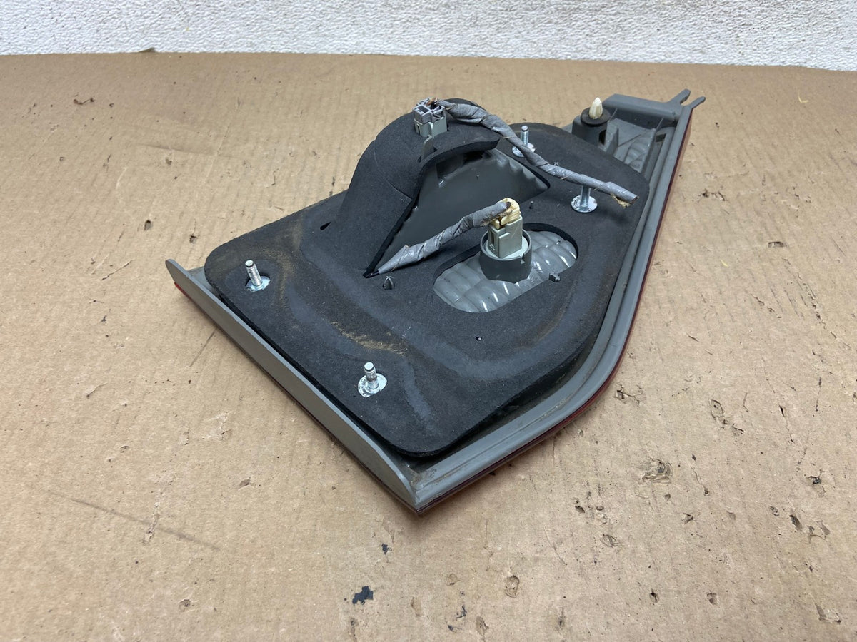 2011 - 2013 Honda Odyssey Inner Tail Light Right Passenger RH Side AH5911 LK4