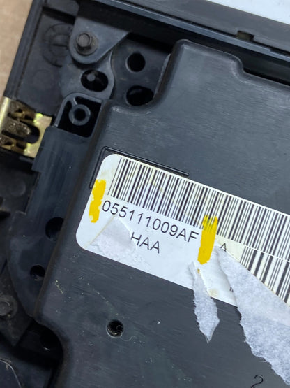2005 2006 2007 Jeep Commander Grand Cherokee A/C Climate Control Bezel W0314 DG6