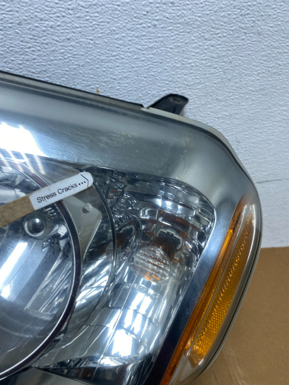 2009 2010 2011 Honda Pilot Left Driver LH Halogen Headlight AE0373 DW4
