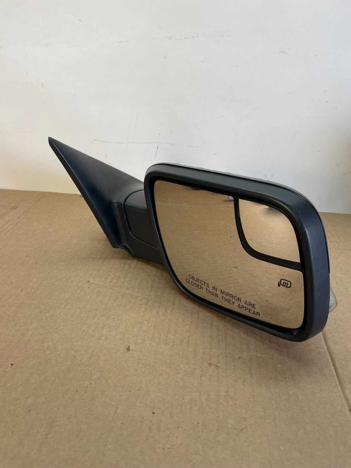 2011 to 2015 Ford Explorer Right Passenger View Door Mirror ah6115 DG2