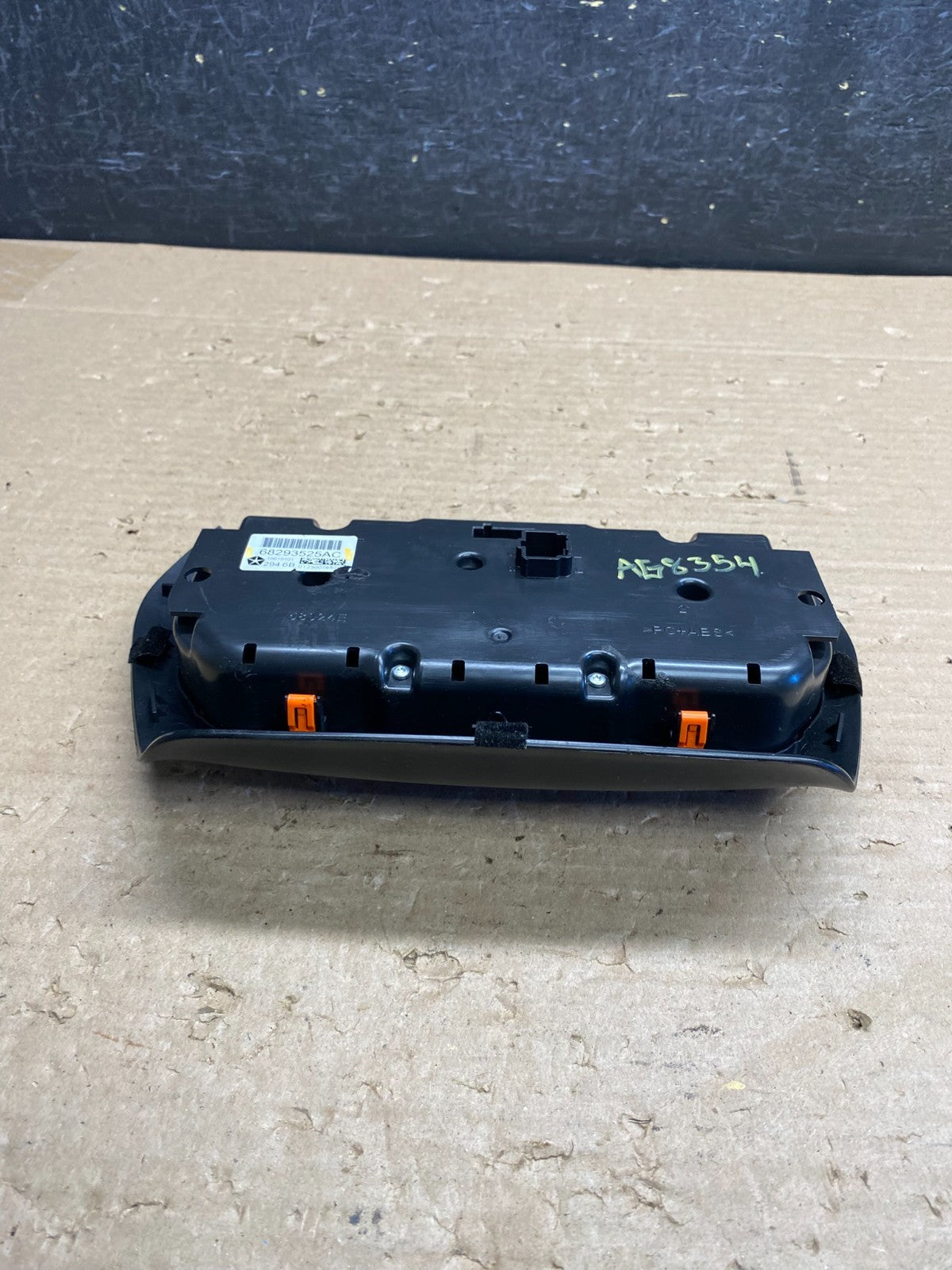 2014 to 2017 Jeep Cherokee Heater Climate Temperature Control AG8354 DG4
