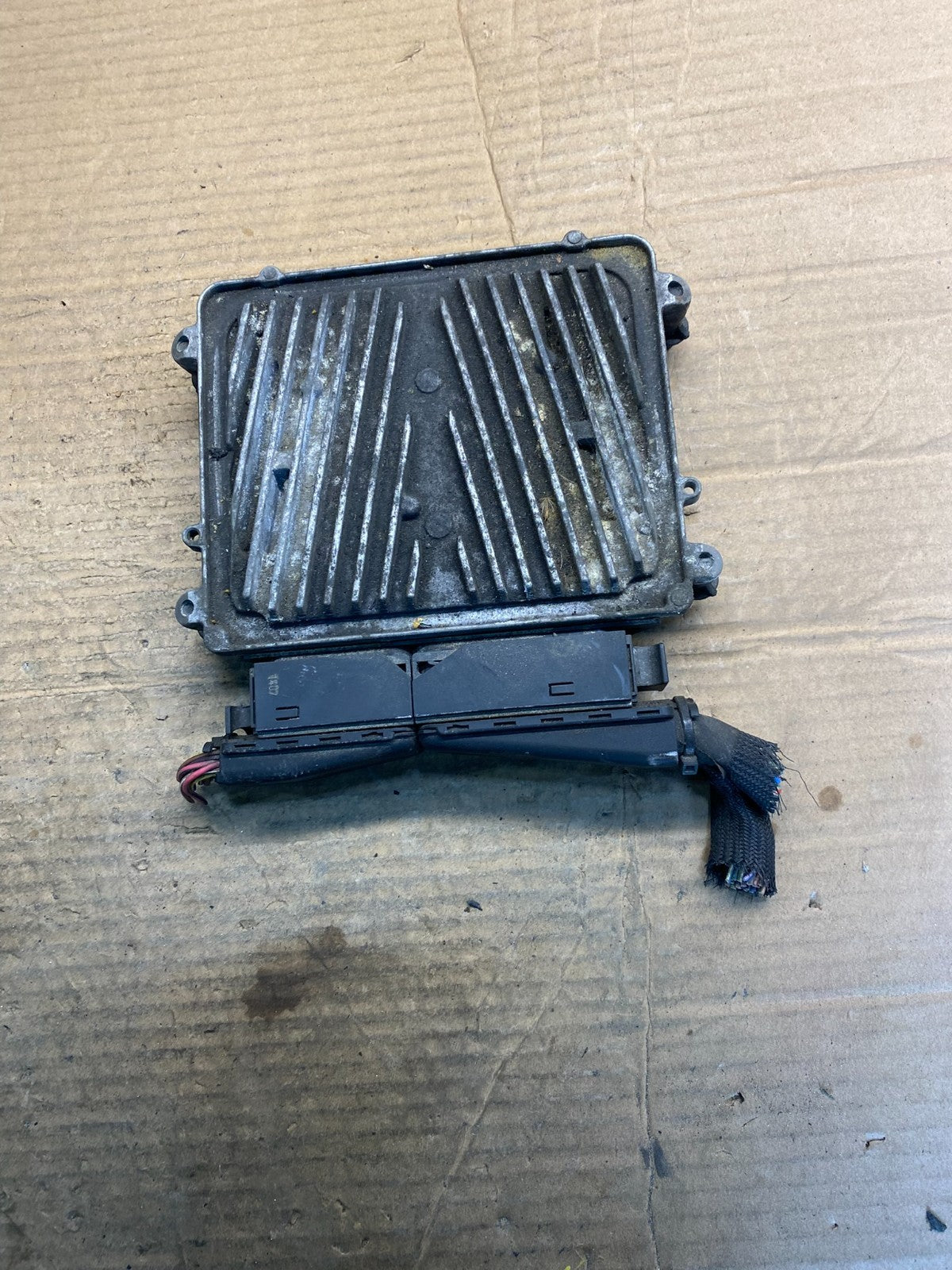 2006 to 2009 Mercedes 3.5L ECU E350 ML350 R350 Engine Computer Module AA5808 rDG1