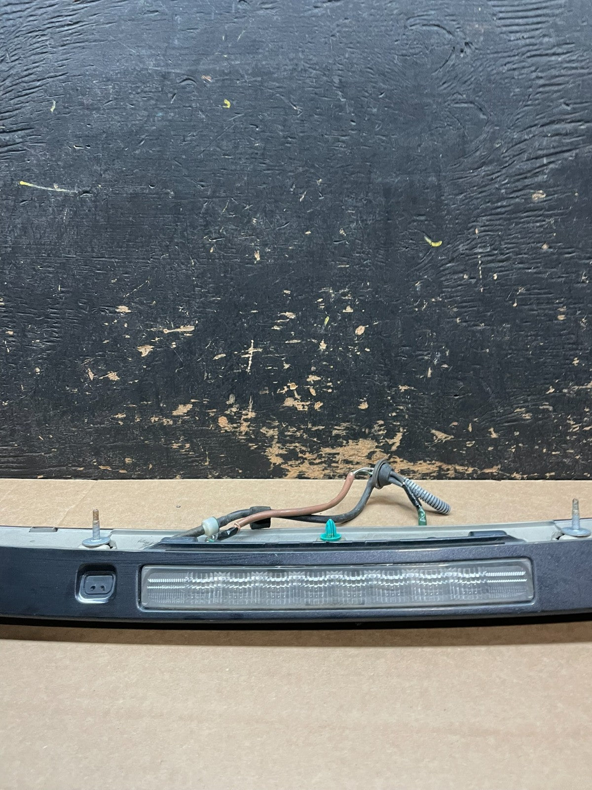 2008-2011 Subaru Impreza Hatchback Rear Upper Tailgate Roof Spoiler OEM Y9228 DG7
