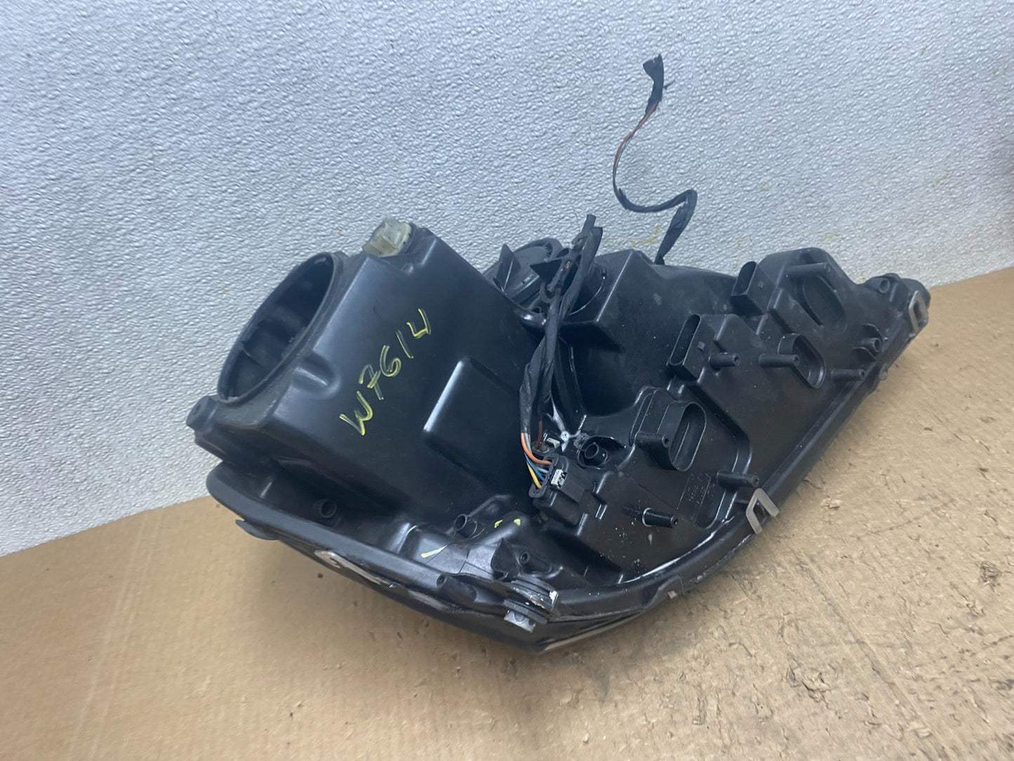 2007 to 2009 Mercedes GL-Class GL450 Headlight Left Driver LH OEM W7614 DW8