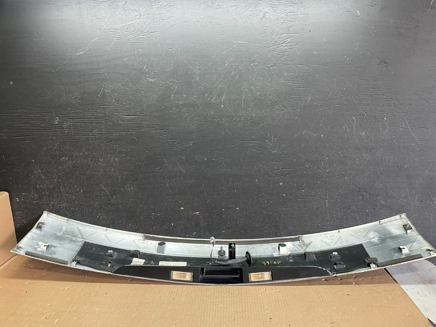 2011-2018 Dodge Grand Caravan Rear Tail Gate Trim Molding Panel OEM L9209 DG9