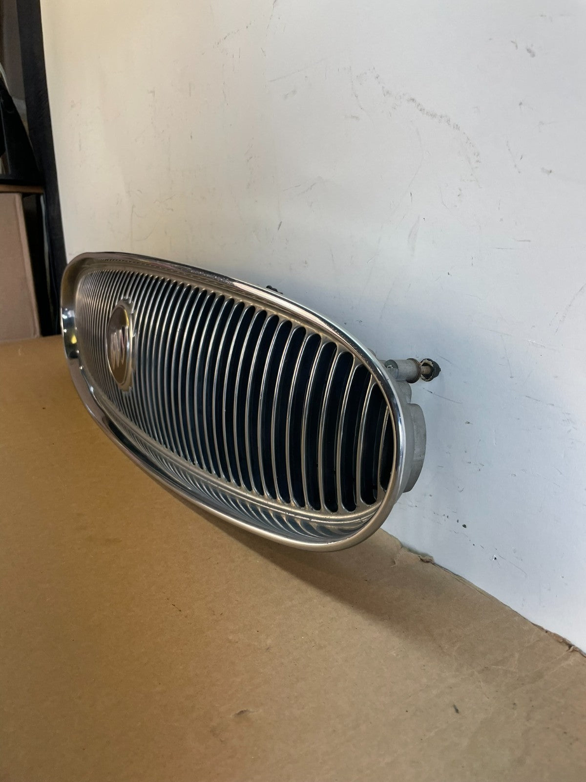 2000 to 2005 Buick Lesabre Front Chrome Upper Grill Grille AG7599 DG1