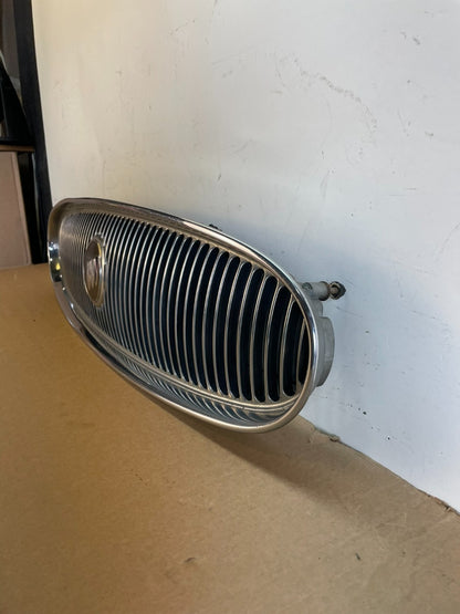 2000 to 2005 Buick Lesabre Front Chrome Upper Grill Grille AG7599 DG1