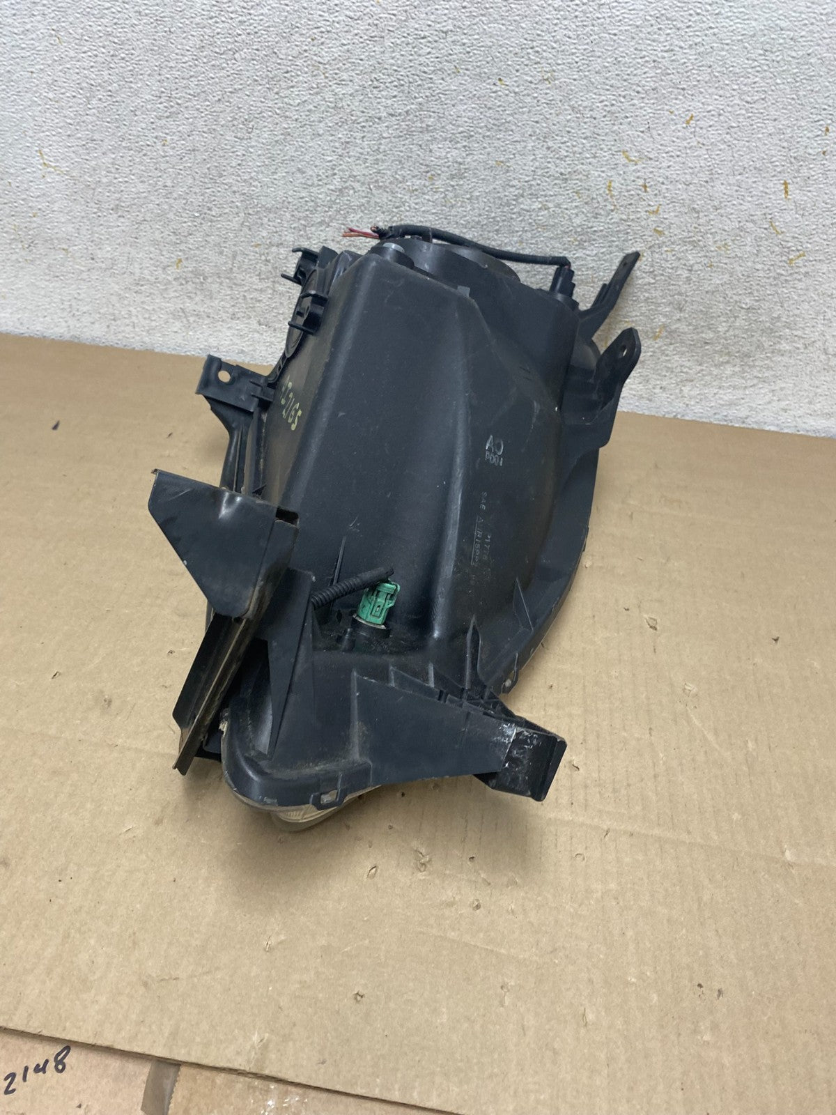 2002 to 2004 Honda Crv Cr-v Left Driver Halogen Headlight AI2165 DW5