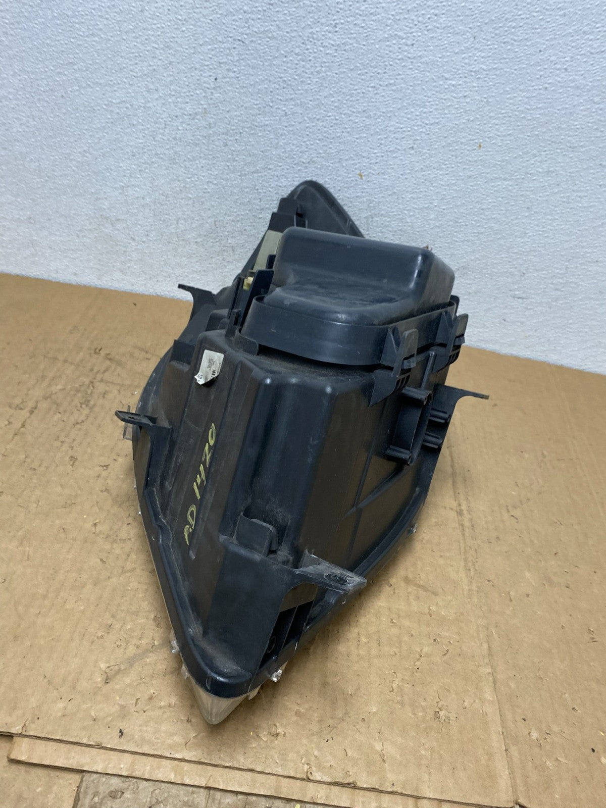 2007 to 2013 Mercedes Sprinter Headlight Right Passenger Halogen AD1420 DW8