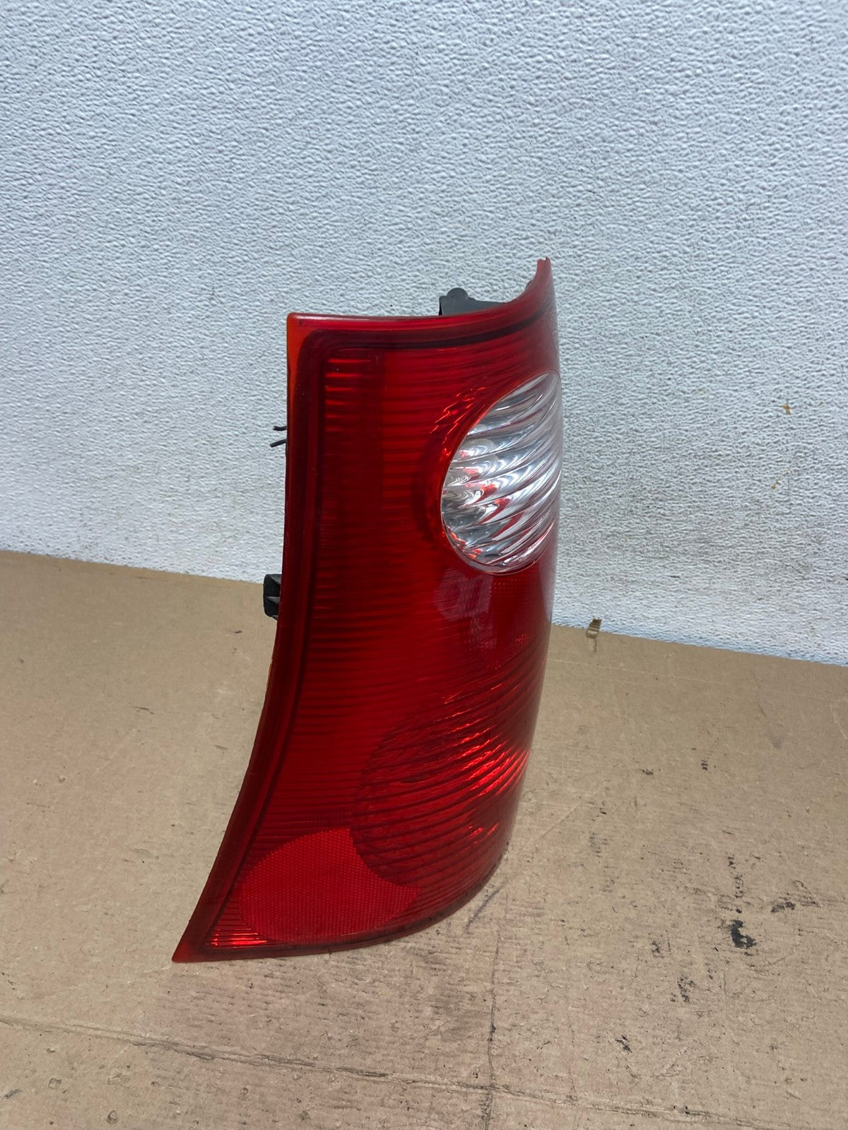 2001-2005 Ford Explorer Sport Trac Left Driver Lh Tail Light DEPO AF5110 LK2