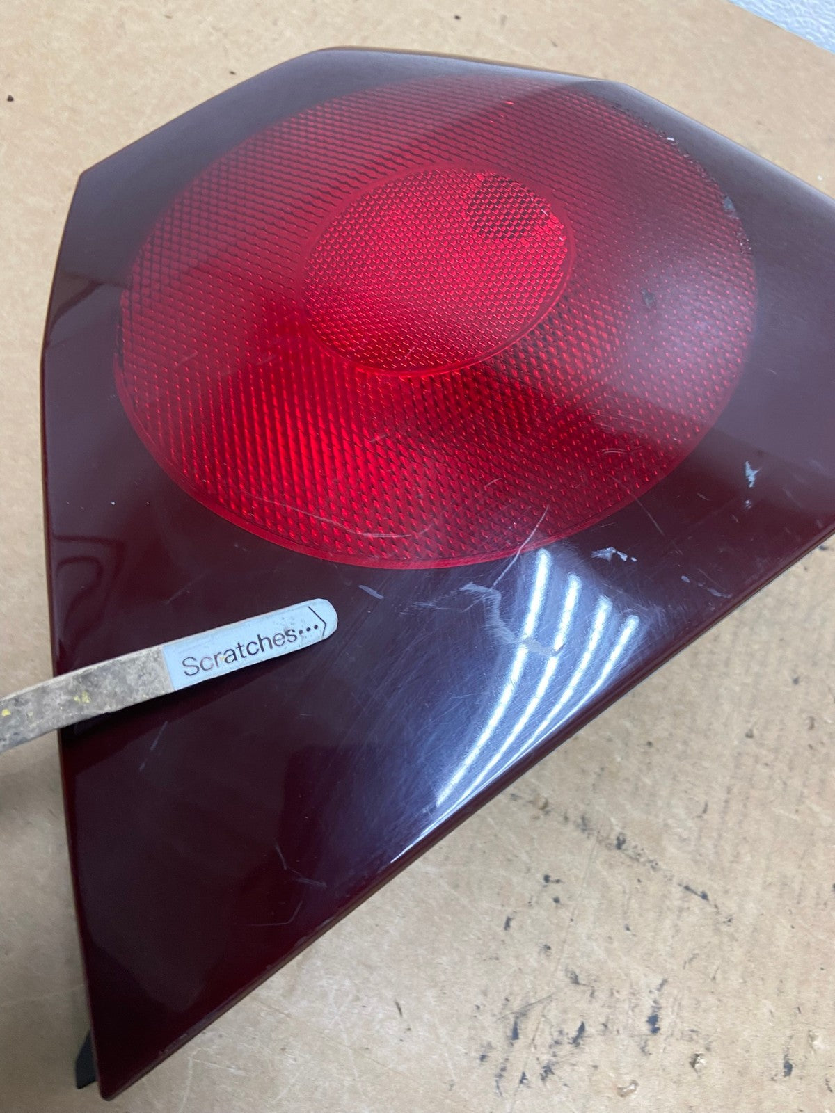 2000 to 2005 Chevrolet Impala Right Passenger Rh Side Tail Light AD4715 LK3