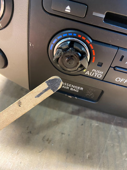 2008 2012 Nissan Pathfinder Radio A/C Heat Temperature Climate Control AG1525 DW2
