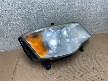 2011 to 2016 Chrysler Town and Country Right Passenger Headlight AA9544 DW2