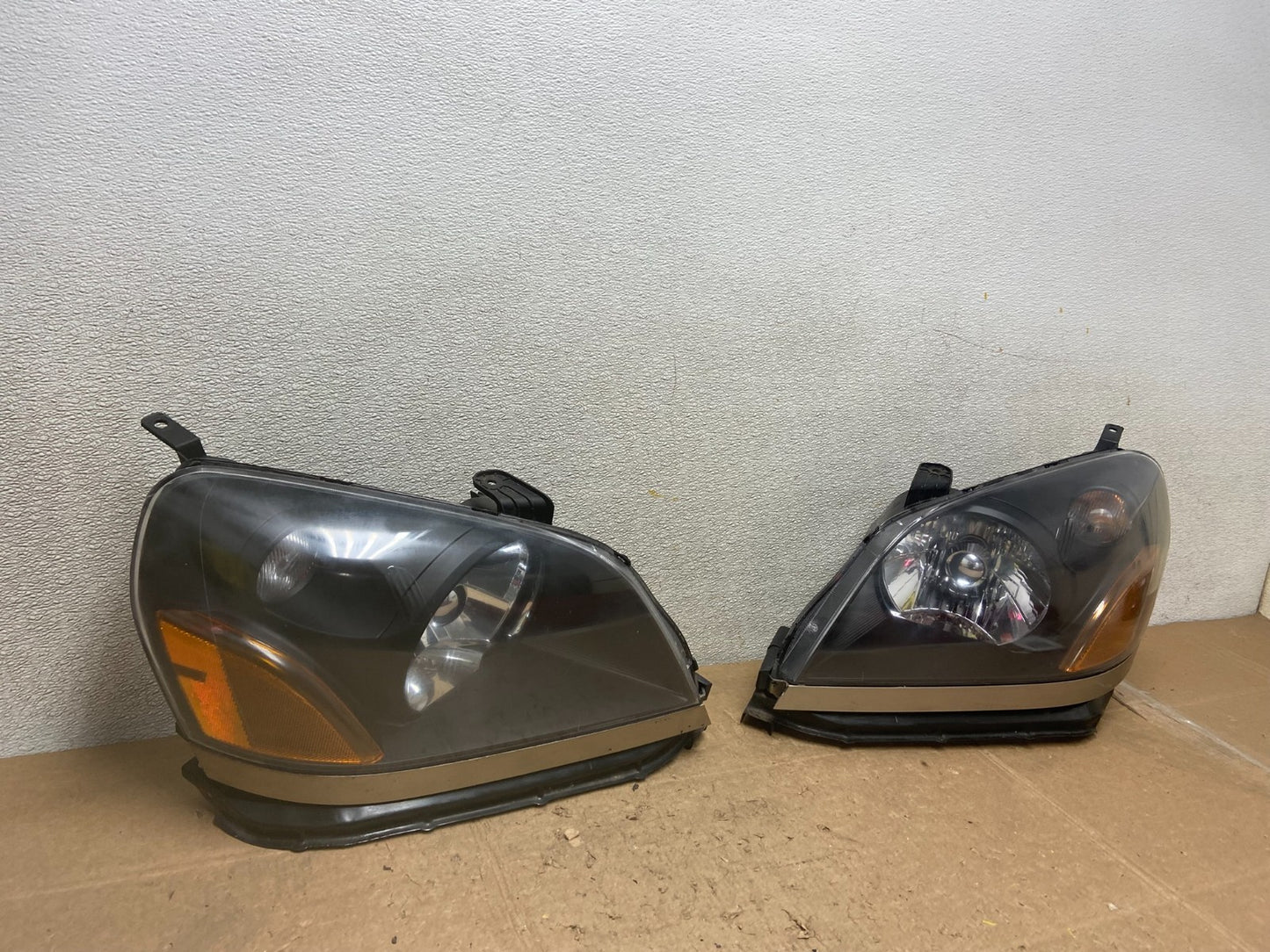 2003 2004 2005 Honda Pilot Left+Right Side Halogen Headlights Y8199 DW2
