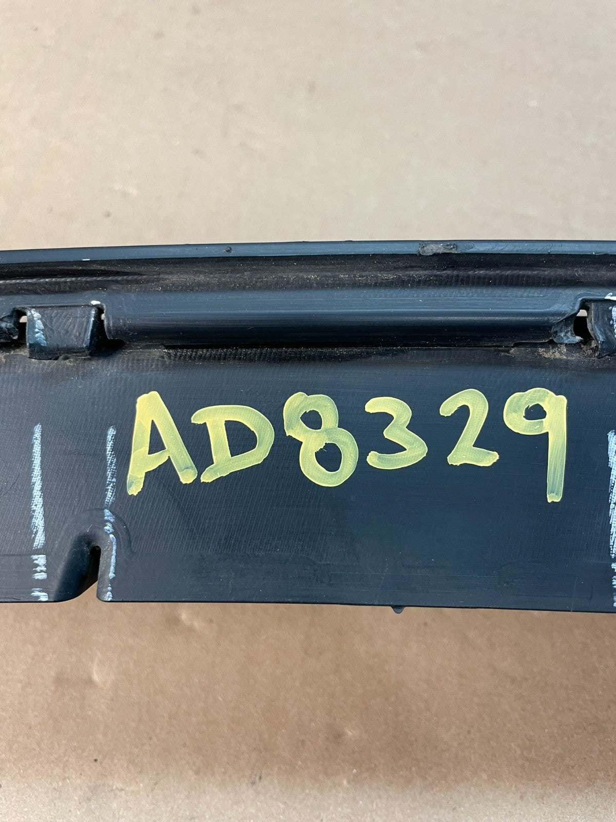 2013 2014 2015 GMC Acadia Front Lower Cover Grill Grille AD8329 DG5