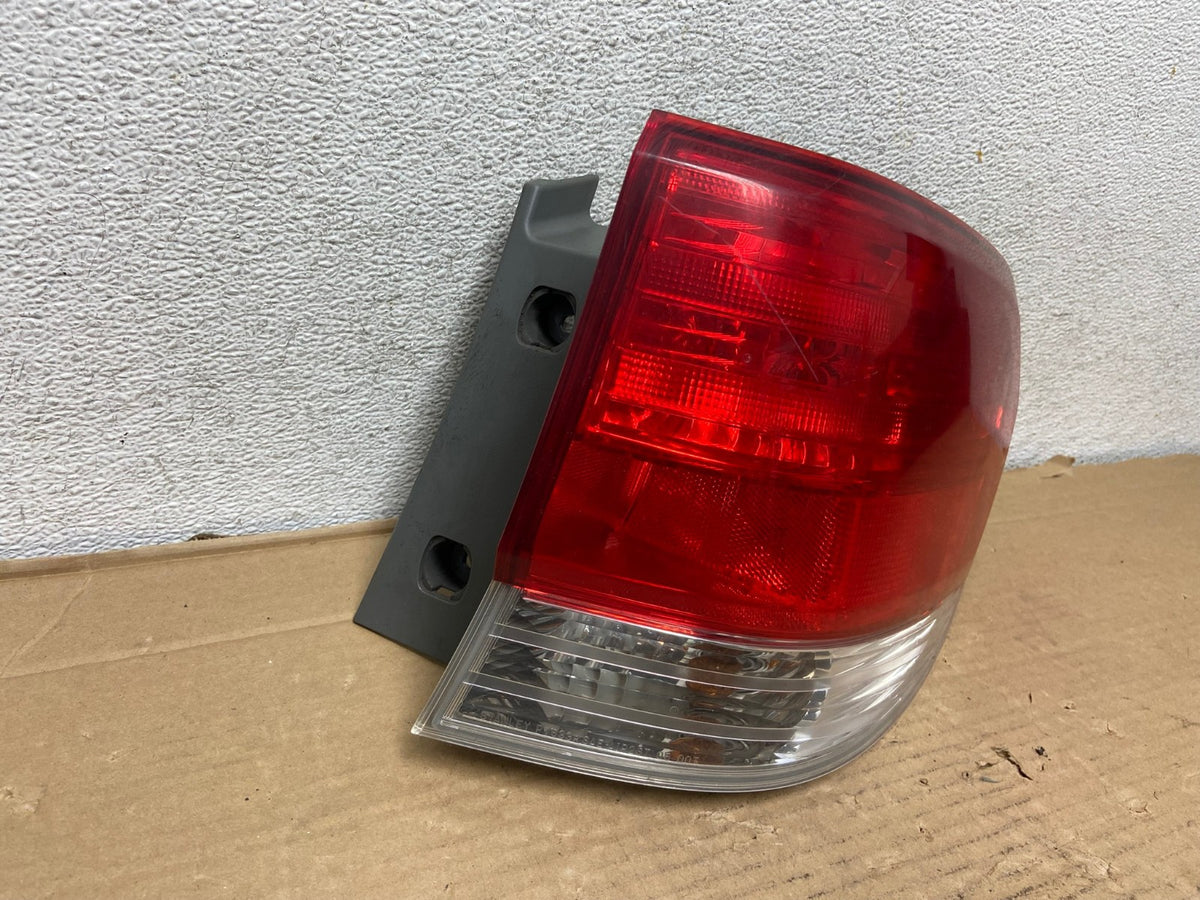 2008 2009 2010 Honda Odyssey Right Passenger Side Tail Light AG9257 LK1