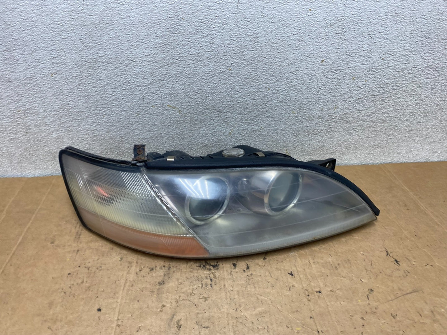 1992 to 1994 Lexus Es300 Right Passenger RH Headlight Halogen T3244 DG0
