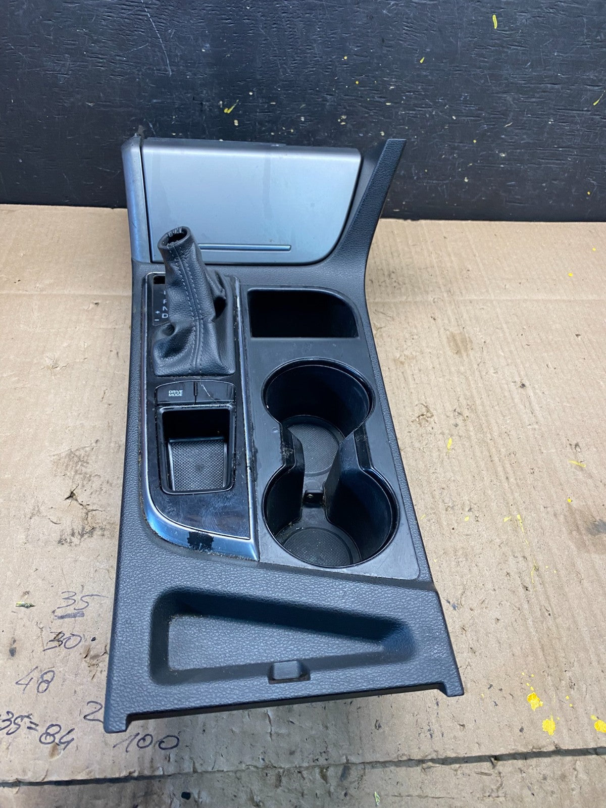 2018 2019 Hyundai Sonata CenterConsole Shifter Cup Holder Bezel Oem P3576 DG0