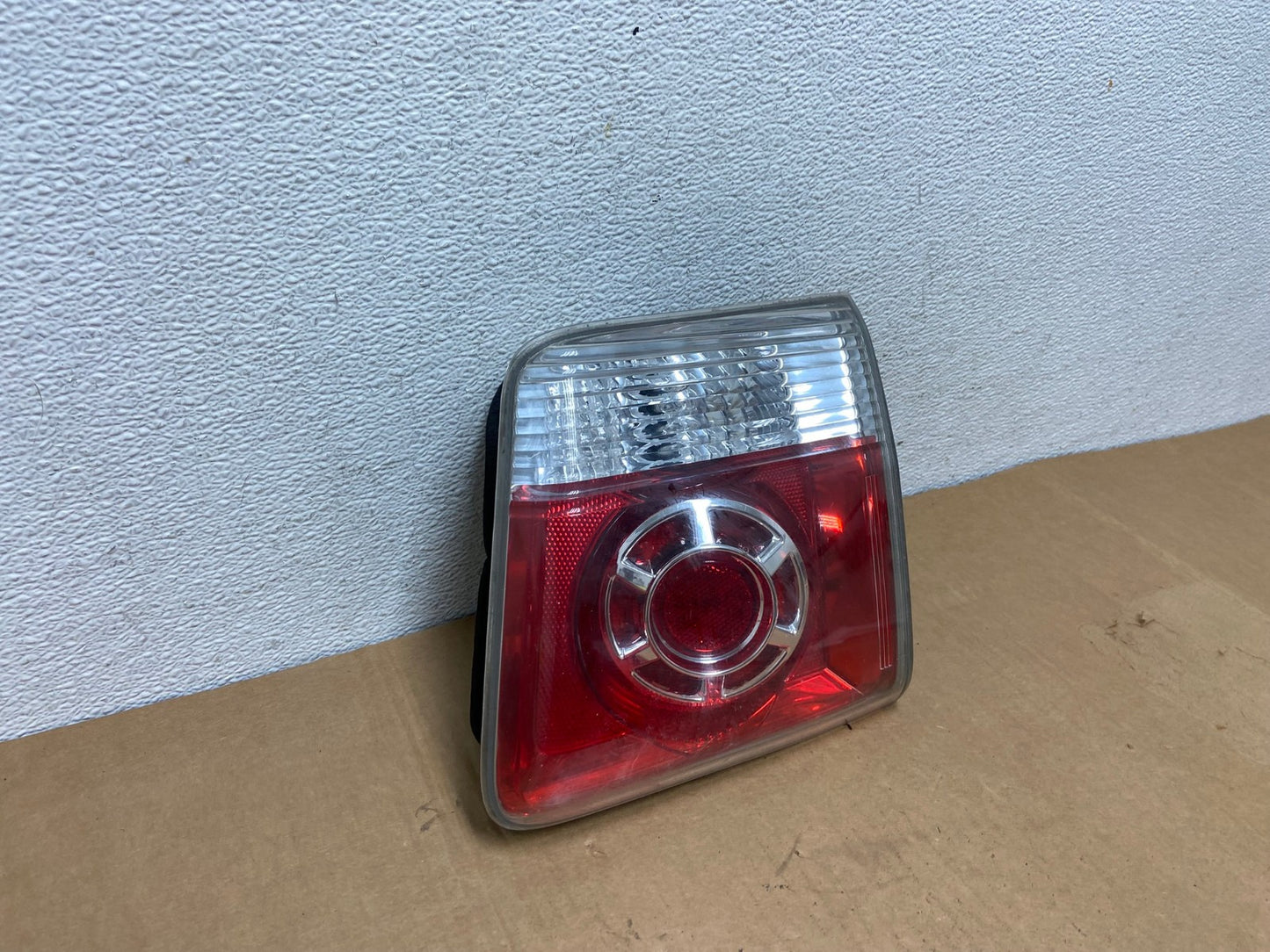 2007 to 2012 GMC Acadia Right Passenger Rh Hatch Tail Light Inner AC8408 LK2