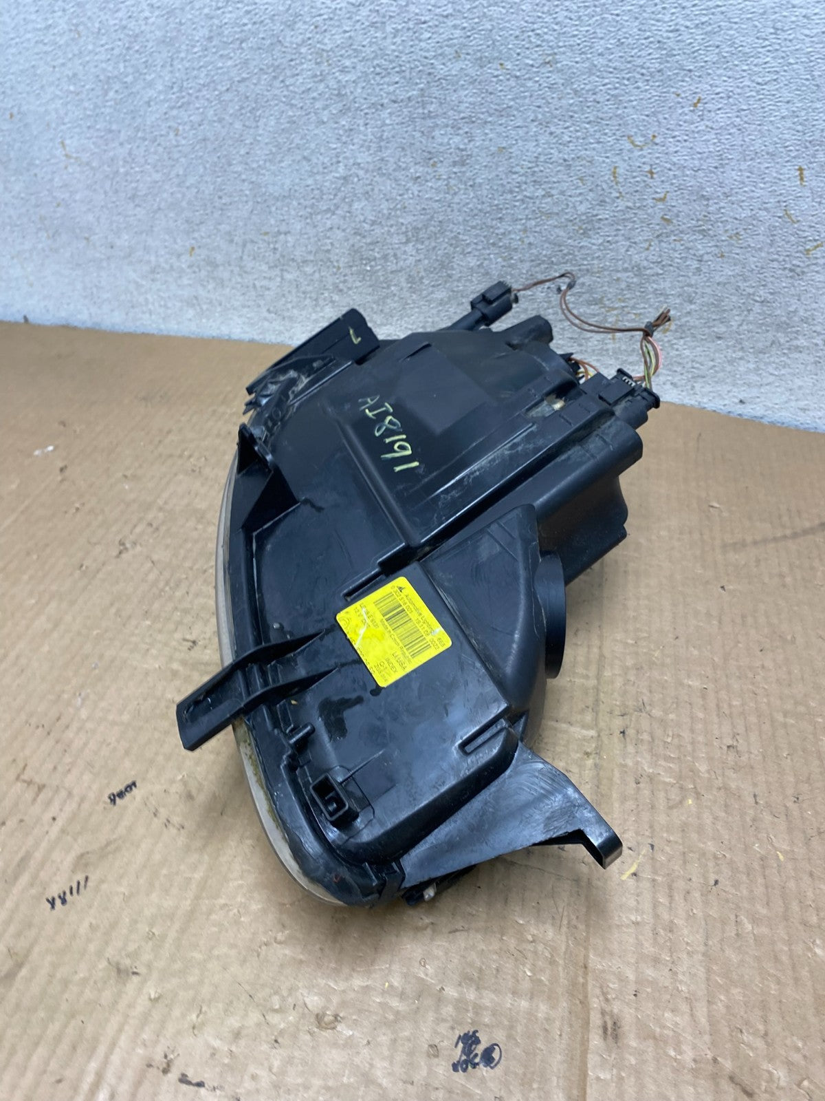 2008 - 2015 Smart Fortwo Left Driver LH Side Halogen Headlight AI8191 DW8